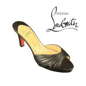 CHRISTIAN LOUBOUTIN 38.5  Knotted Open Toe Heels - Made in Italy - Red Soles!